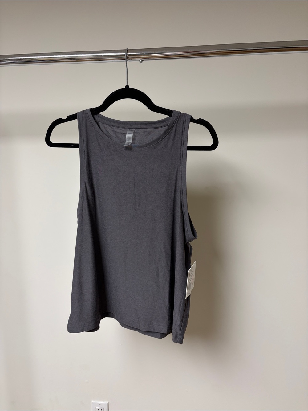 Beyond yoga rebalance muscle tank true grey heather